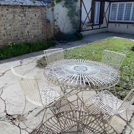 Maison Avec Jardin Et Parking, Au Centre D'Étretat Exterior foto